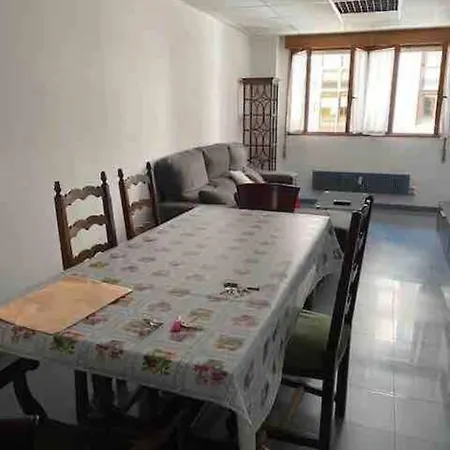 Apartman Comodo En El Centro De