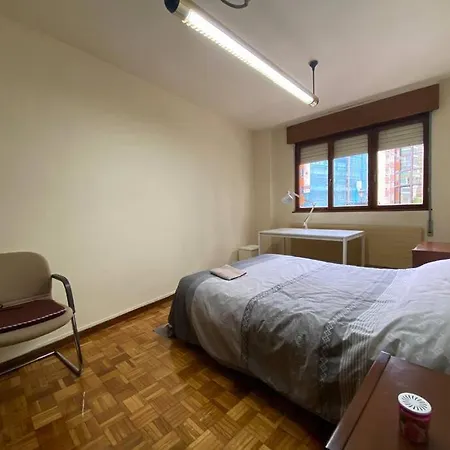 Apartman Comodo En El Centro De *