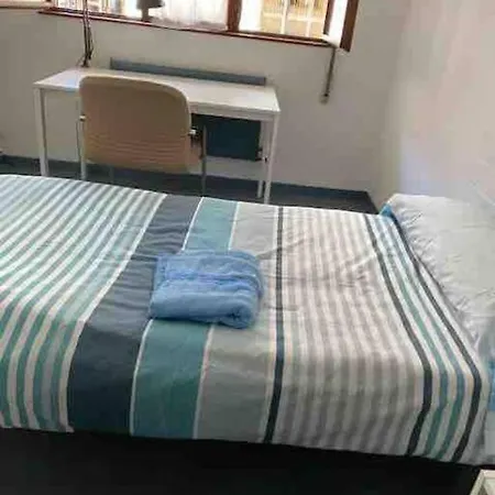 Comodo En El Centro De Apartman Oviedo