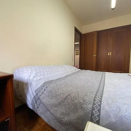 Comodo En El Centro De Apartman Oviedo