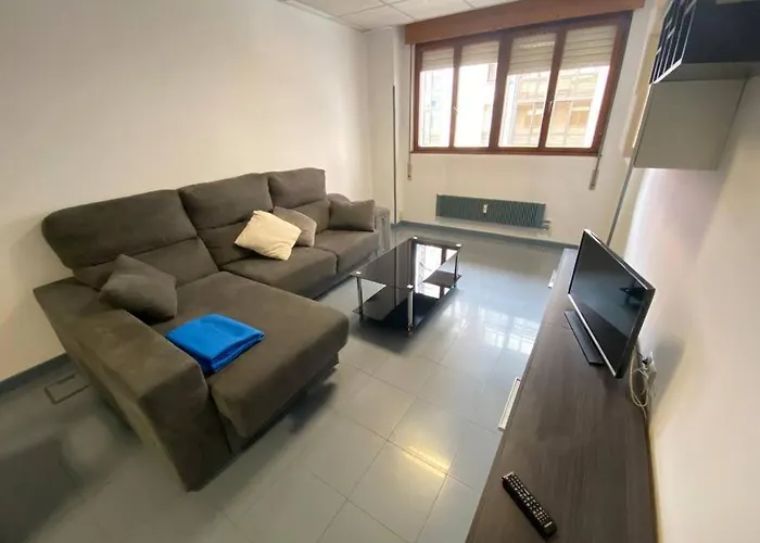 Comodo En El Centro De *